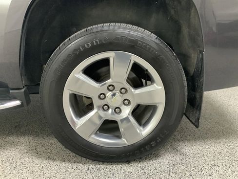Used 2017 Chevrolet Tahoe Premier AWD/4WD image 15