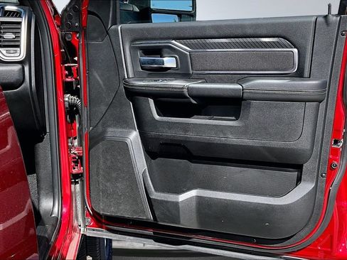 Certified 2026 RAM 2500 Big Horn AWD/4WD image 15