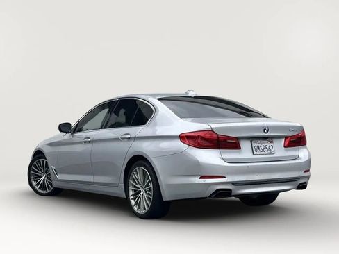Used 2019 BMW 540i w/ Convenience Package RWD image 4