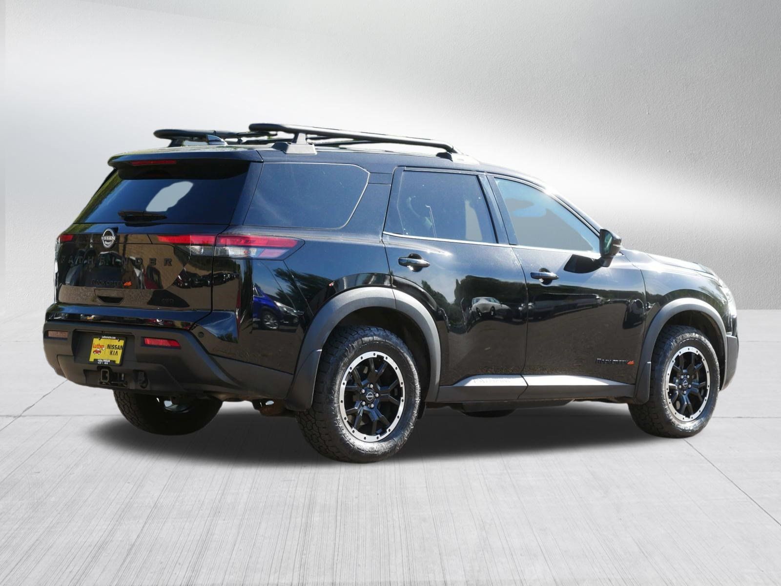 Certified 2024 Nissan Pathfinder Rock Creek AWD/4WD image 7