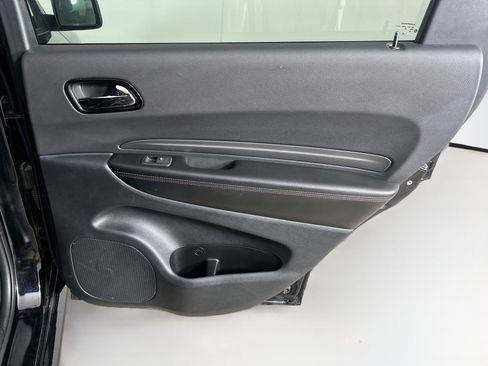 Used 2025 Dodge Durango GT RWD image 32