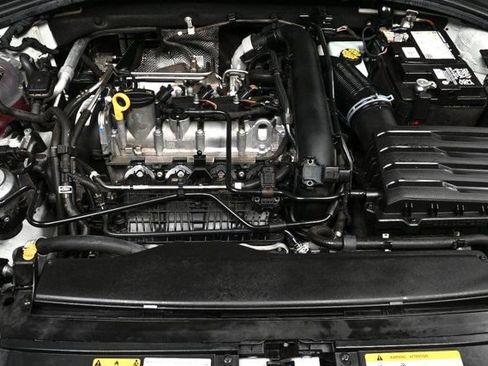 Used 2021 Volkswagen Jetta SE image 31