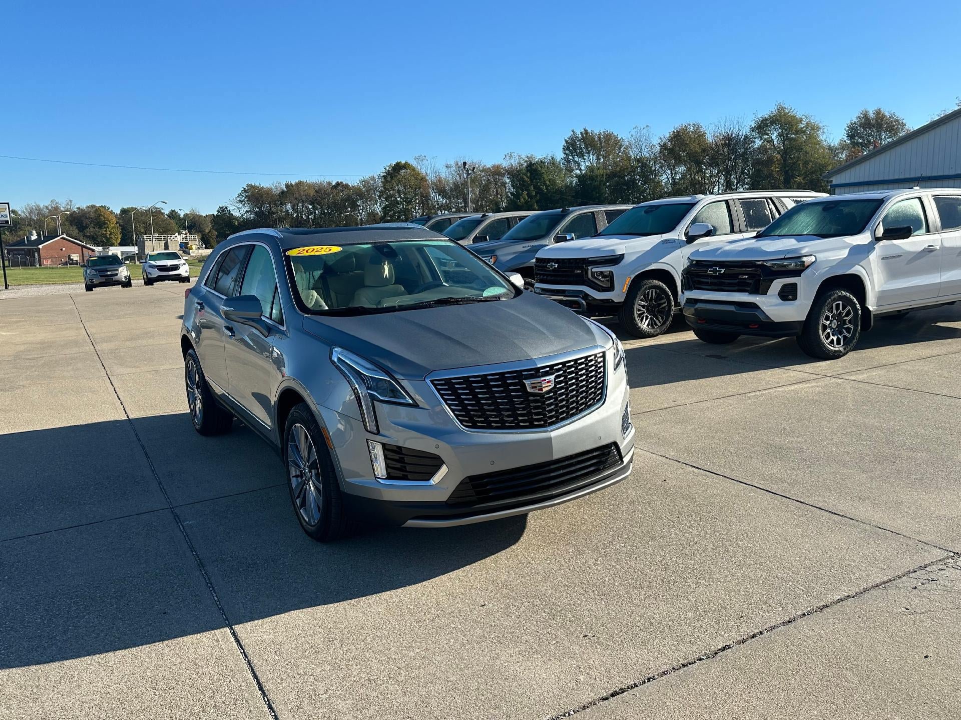 Used 2025 Cadillac XT5 Premium Luxury AWD/4WD image 1