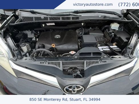 Used 2019 Toyota Sienna LE image 46