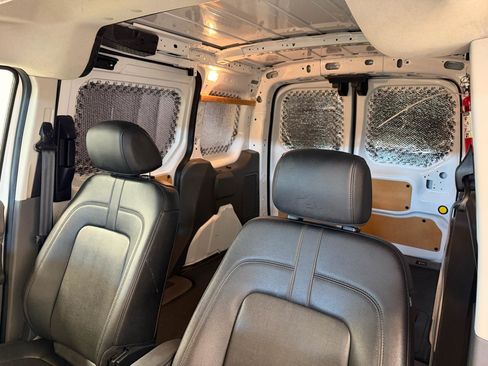 Used 2020 Ford Transit Connect XL image 23