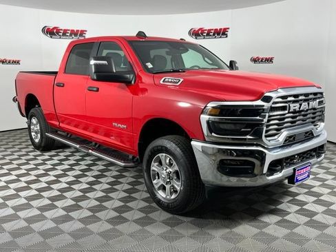 Used 2026 RAM 2500 Big Horn AWD/4WD image 2