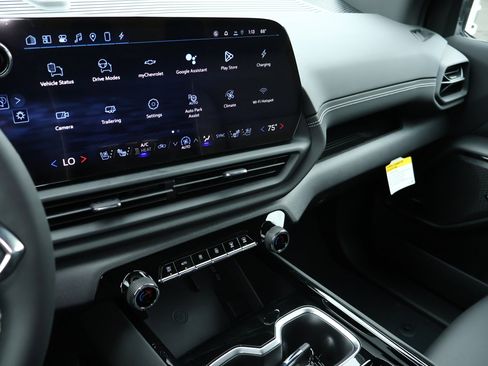 New 2026 Chevrolet Silverado EV LT w/ Premium Package image 21