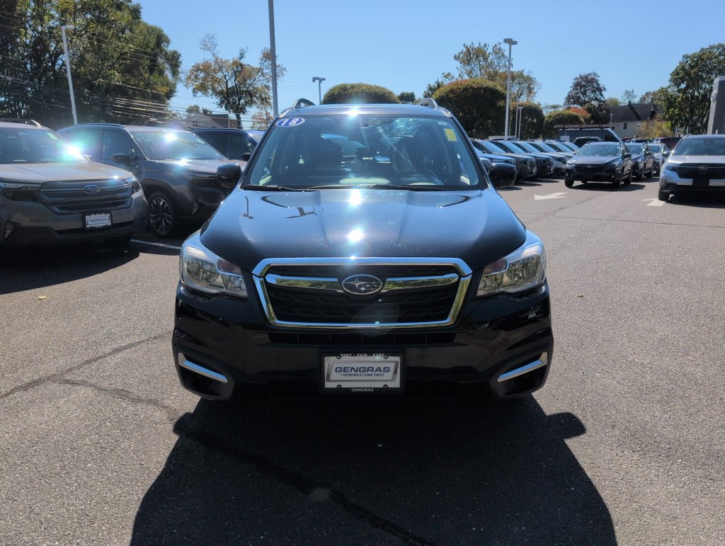Used 2018 Subaru Forester 2.5i Premium w/ All-Weather Package AWD/4WD image 2