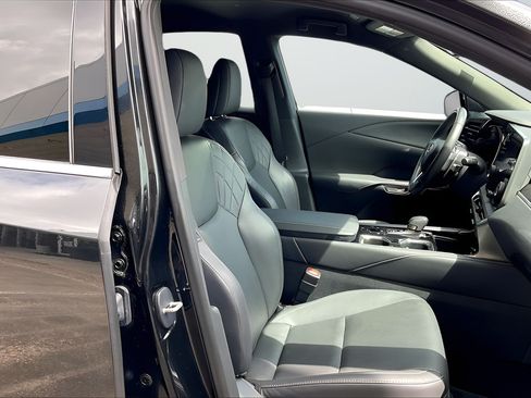 Used 2024 Lexus RX 350 FWD w/ Technology Package image 28
