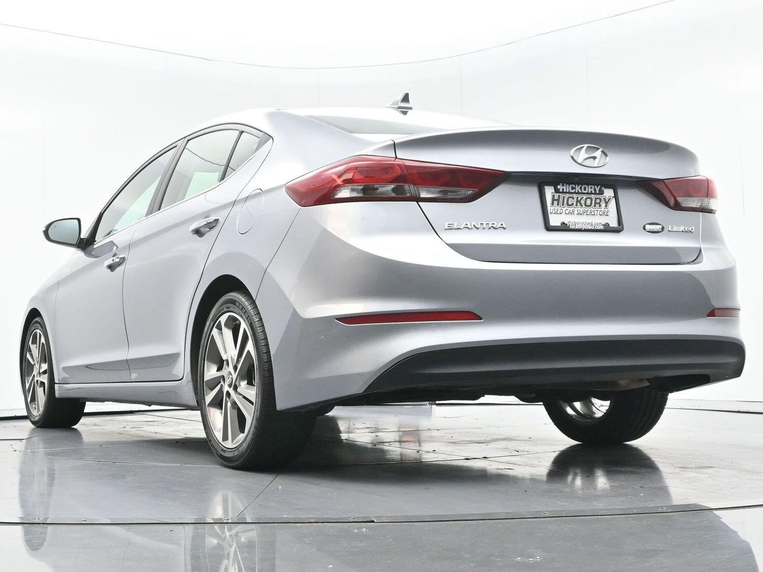 Used 2017 Hyundai Elantra Limited FWD image 46