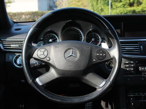 Used 2010 Mercedes-Benz E 63 AMG Sedan image 17