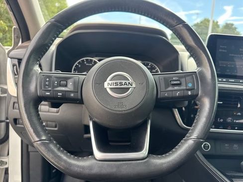 Used 2021 Nissan Rogue SL FWD image 19