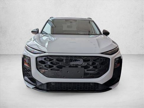 New 2026 Audi Q3 quattro 2.0T AWD/4WD image 5