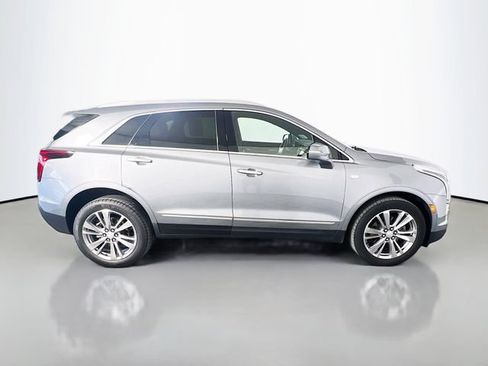 Used 2024 Cadillac XT5 Premium Luxury AWD/4WD image 9