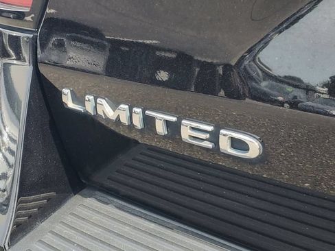 Used 2020 Ford Expedition Limited w/ Equipment Group 301A AWD/4WD image 6