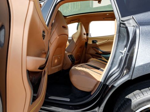 Used 2023 Aston Martin DBX 707 image 57