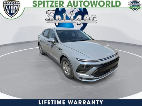 New 2026 Hyundai Sonata SE FWD image 2