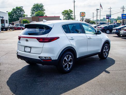 Used 2022 Kia Sportage LX AWD/4WD image 7