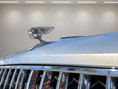 Used 2021 Bentley Flying Spur W12 AWD/4WD image 12