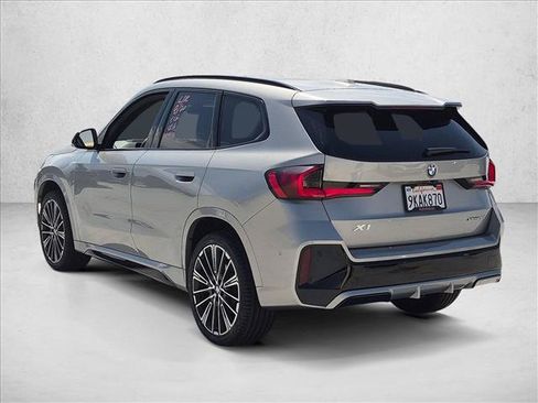 Used 2023 BMW X1 xDrive28i w/ Premium Package AWD/4WD image 7
