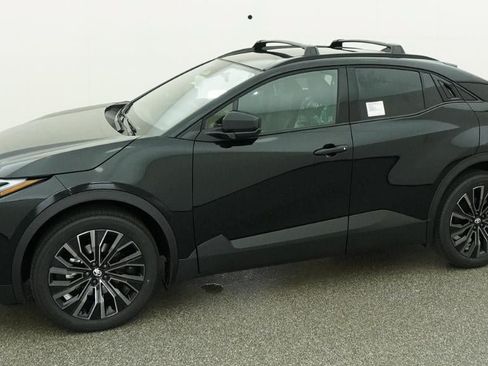 New 2026 Toyota C-HR AWD/4WD image 2