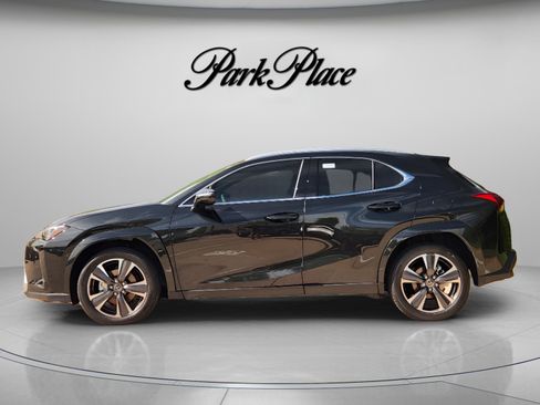 New 2026 Lexus UX 300h FWD image 2