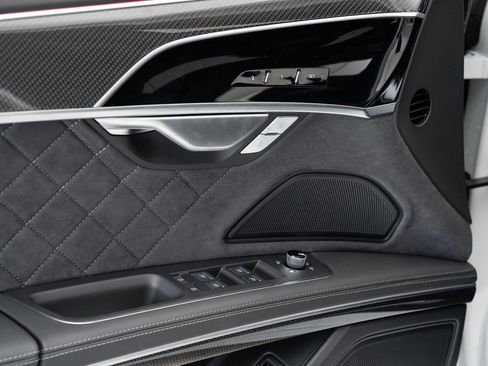 New 2025 Audi S8 image 8