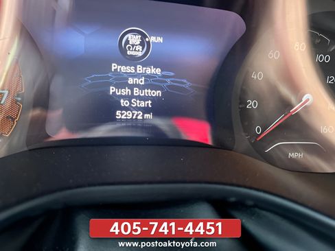 Used 2022 Jeep Compass Latitude w/ Sun and Sound Group AWD/4WD image 7