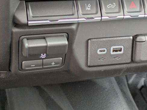 New 2026 Chevrolet Silverado 2500 W/T w/ WT Convenience Package image 23