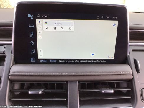 Used 2024 Chevrolet Tahoe Z71 w/ Luxury Package image 10