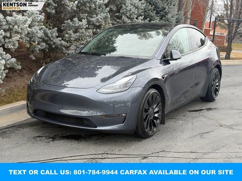 Used 2022 Tesla Model Y Performance image 3