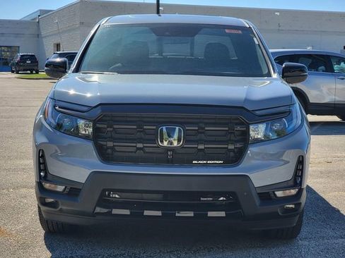 New 2026 Honda Ridgeline Black Edition image 9