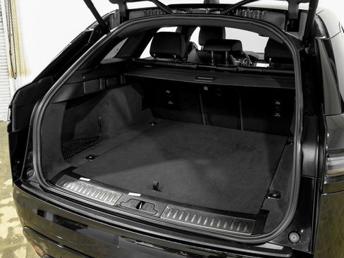 Used 2025 Land Rover Range Rover Velar Dynamic SE AWD/4WD image 54