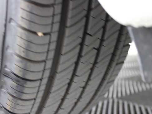 Used 2020 Chevrolet Malibu LS w/ Driver Confidence Package II image 37