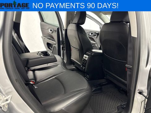 Used 2022 Jeep Compass Trailhawk w/ Trailhawk Elite Group AWD/4WD image 36