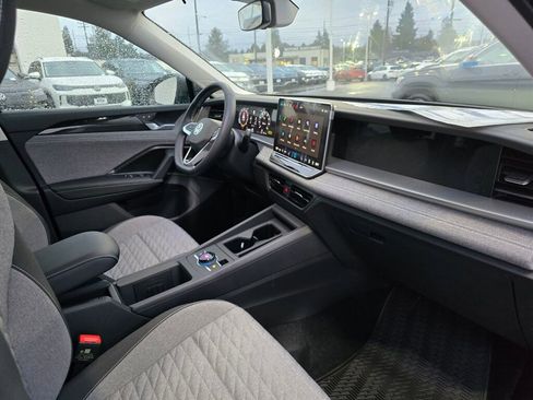 New 2026 Volkswagen Tiguan S image 33