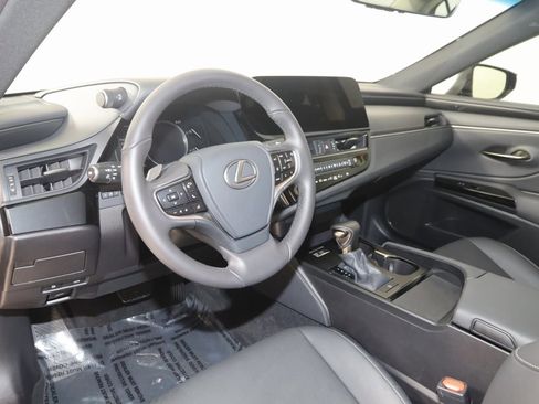 Used 2024 Lexus ES 350 image 27