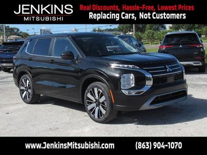 New 2025 Mitsubishi Outlander SE
