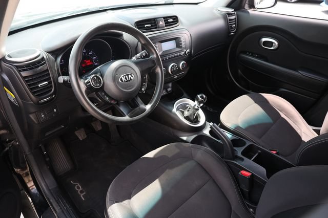 Used 2016 Kia Soul FWD image 6