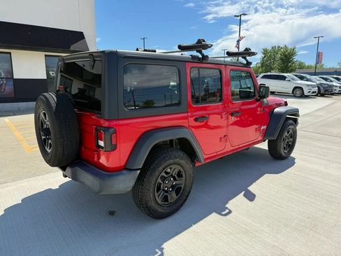 Used 2019 Jeep Wrangler Unlimited Sport AWD/4WD image 15