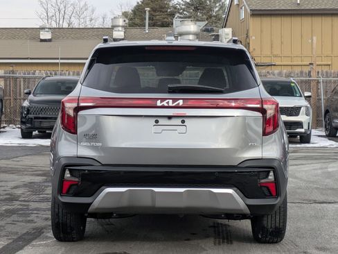 New 2026 Kia Seltos EX w/ EX Sunroof Package AWD/4WD image 5