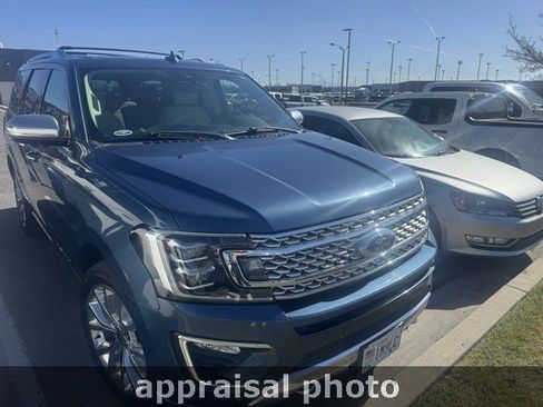 Used 2018 Ford Expedition Platinum image 8