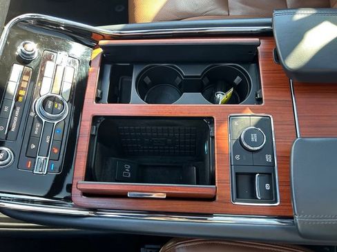 Used 2022 Lincoln Navigator Reserve image 29