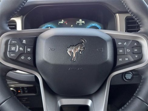 New 2025 Ford Bronco Outer Banks image 17