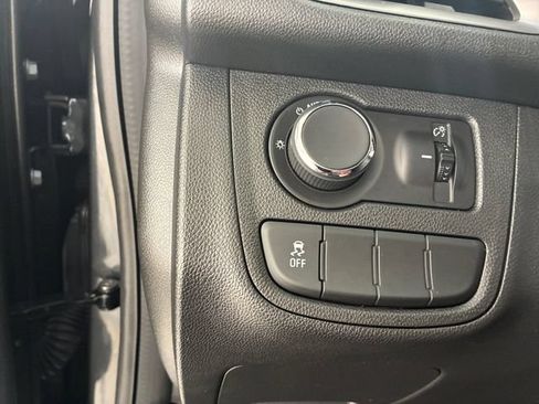 Certified 2022 Chevrolet Spark LS FWD image 23