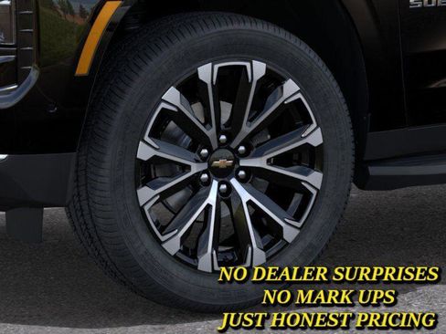New 2026 Chevrolet Suburban High Country w/ Sun And Tow Package AWD/4WD image 9