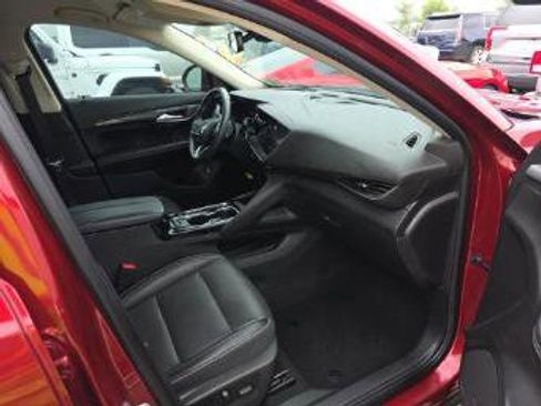 Used 2023 Buick Envision Essence FWD image 8