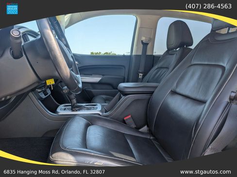 Used 2015 Chevrolet Colorado LT w/ Luxury Package RWD image 12