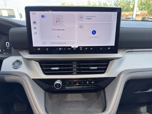 New 2026 Ford Explorer Active w/ Active Comfort Package image 18