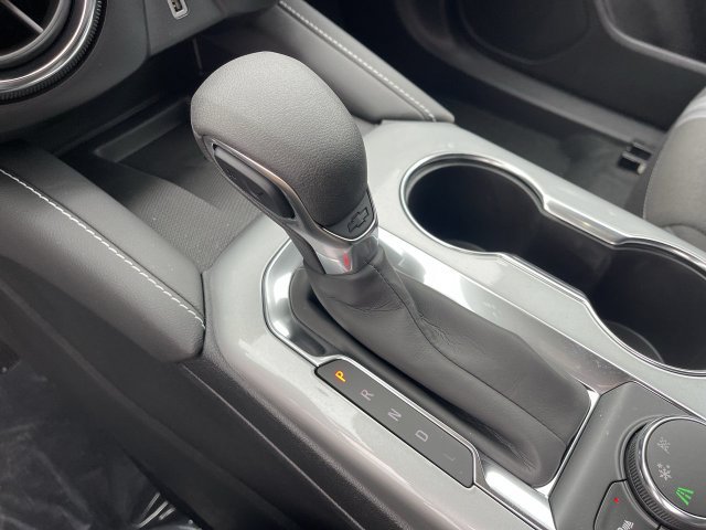 New 2026 Chevrolet Blazer LT w/ Convenience Package FWD image 19